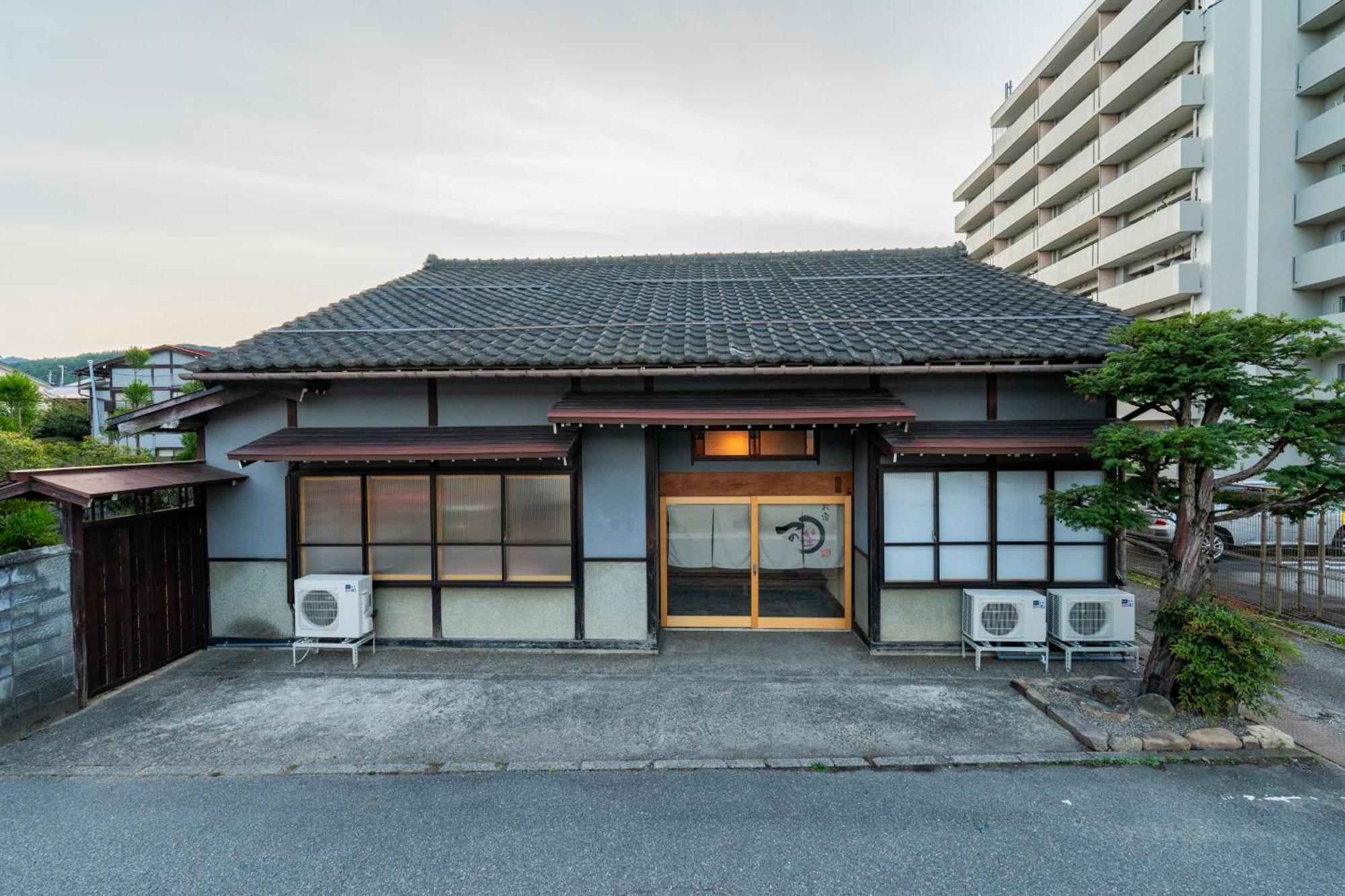お宿一の華 Takayama  Eksteriør billede